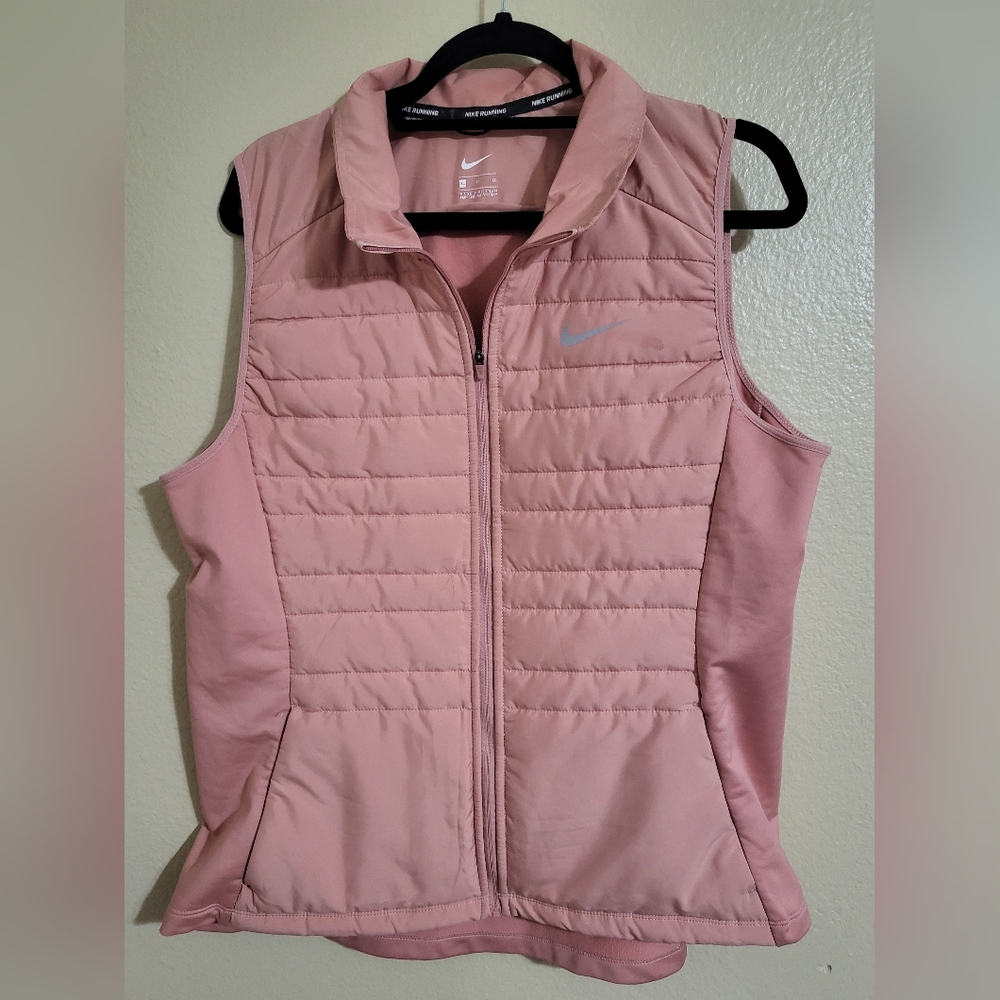 Nike women's vest Size XL